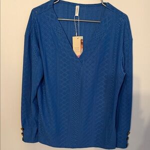 Chic Blue V-Neck Lace Blouse